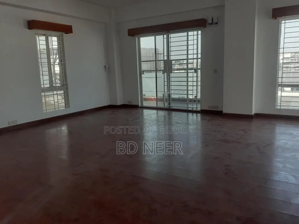 Duplex Semi Furnished 4 Bedroom Apt. Rent at Gulshan-2 North in Gulshan