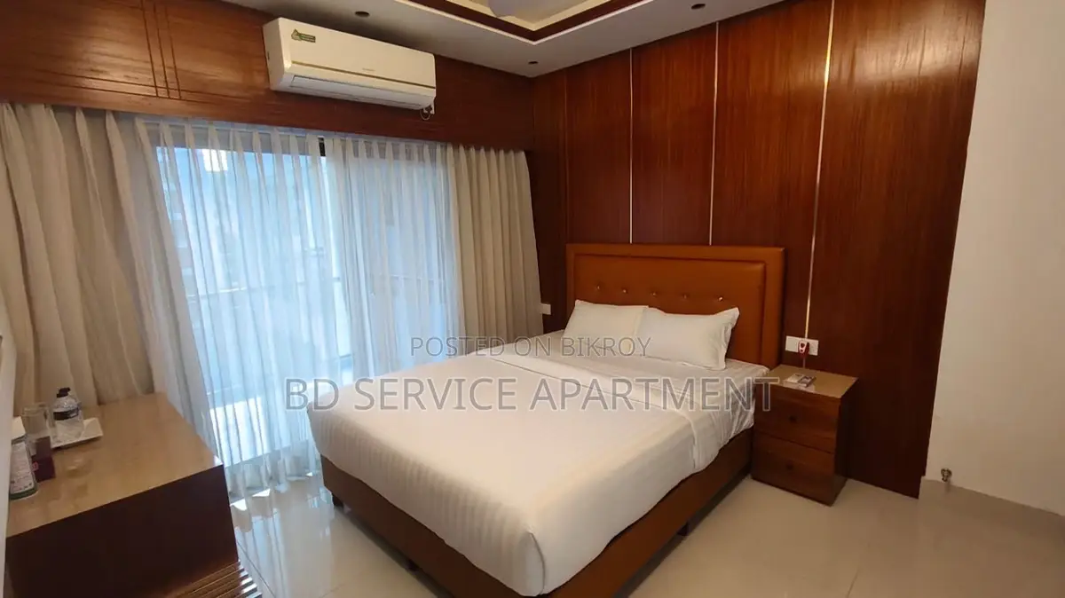 ROYAL RAZ FURNISHED APARTMENTS RENT in Uttara