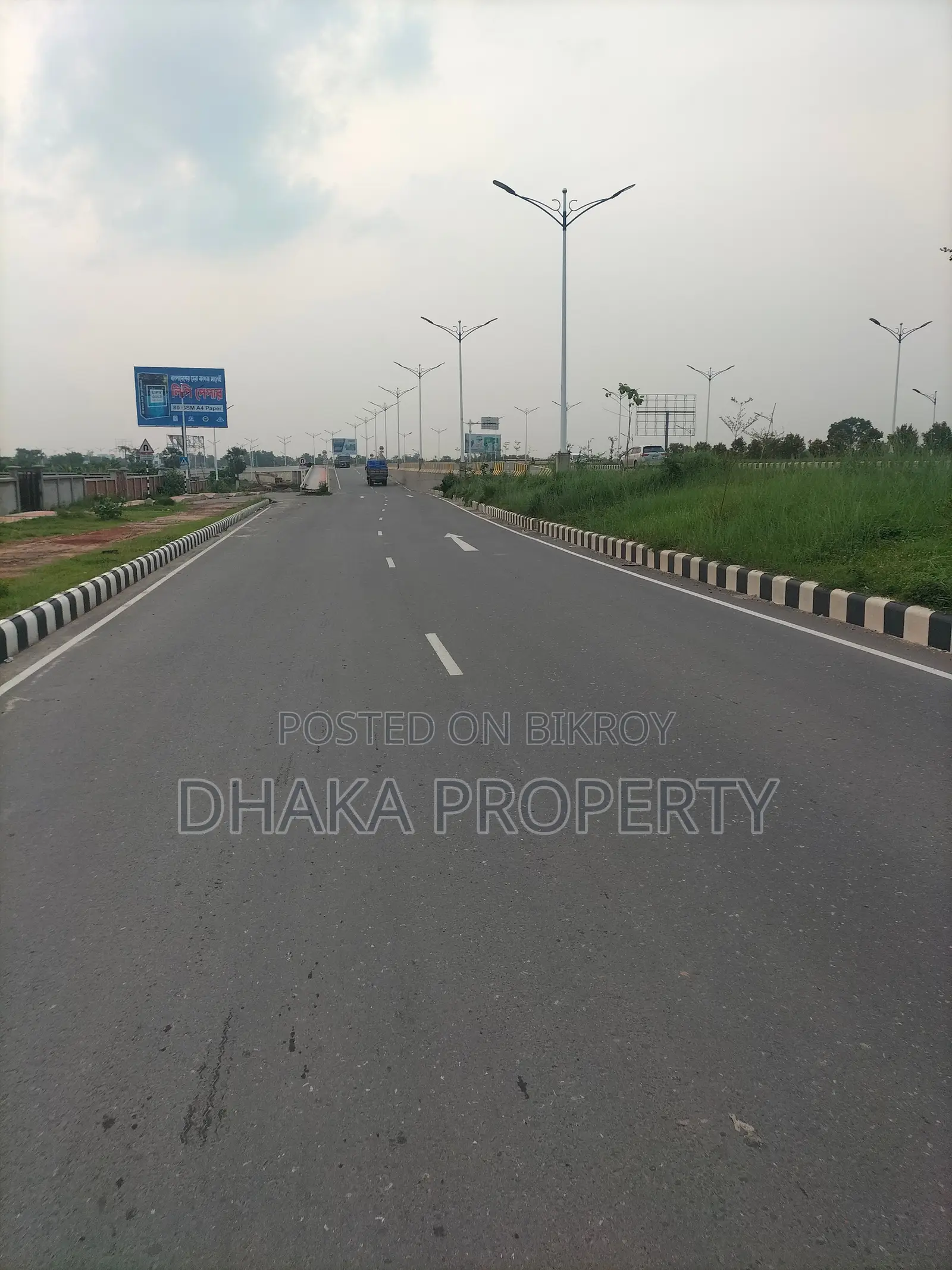 300ft Rd 10 Katha Commercial Sector-1 in Purbachal