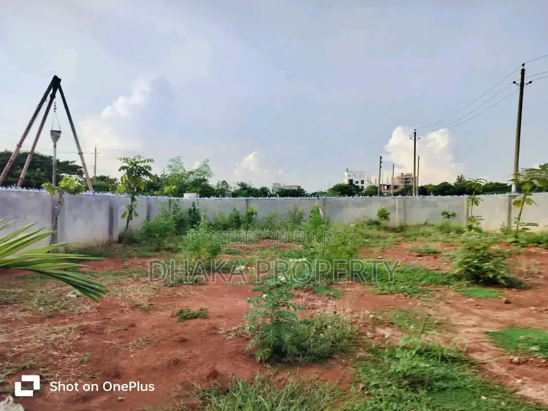 30ft Rd 5 Katha Park South at Sector- 22 in Purbachal