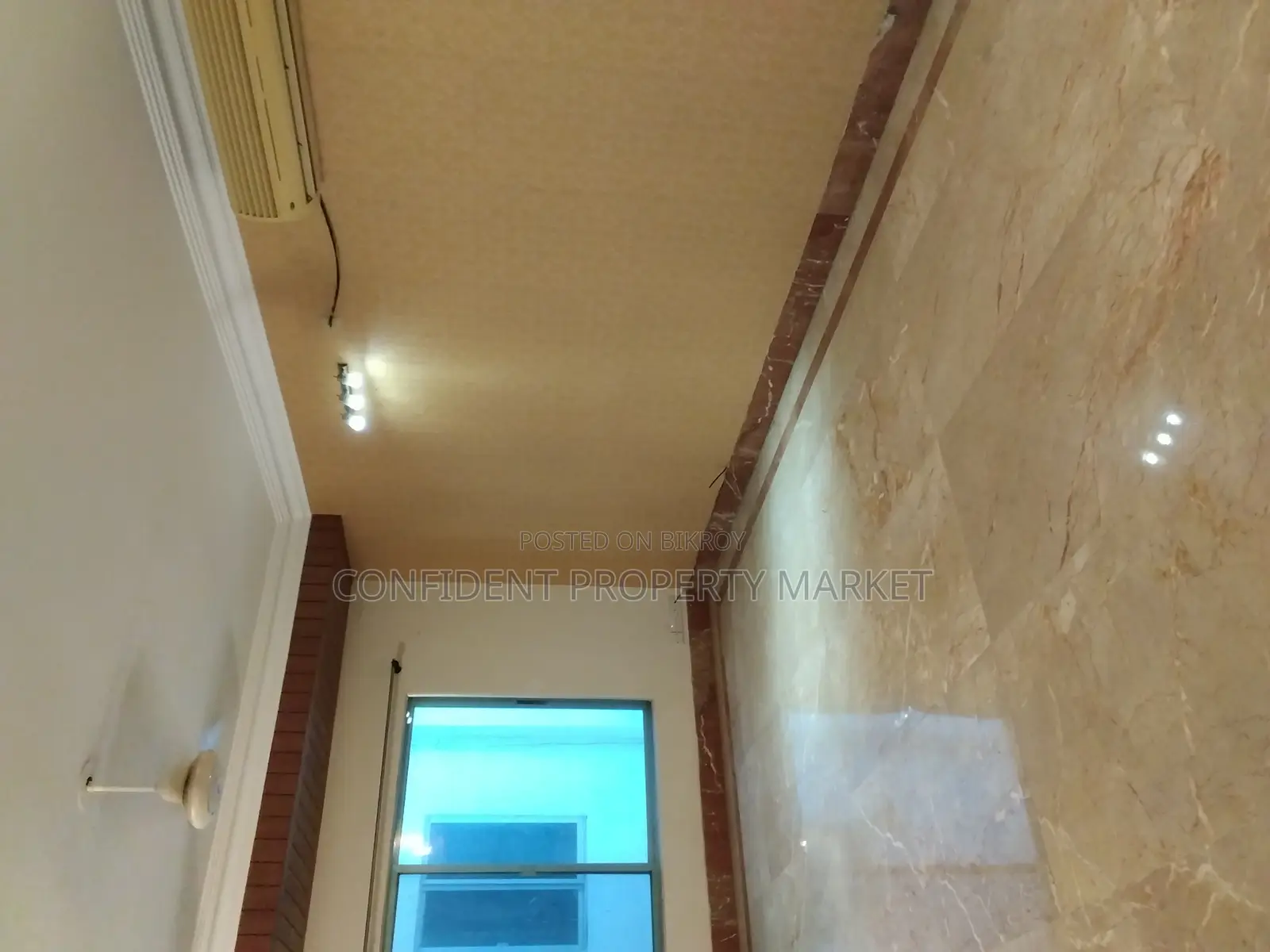 Semi Furnished Apartment For Rent In Gulshan in Gulshan