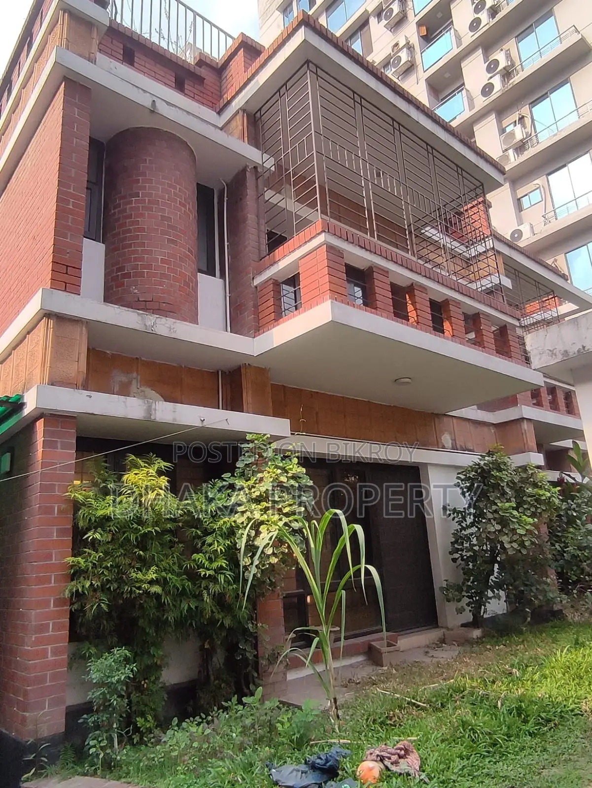 Independent House Rent for Embassy Foreign Office Baridhara Diplomatic Zone in Baridhara