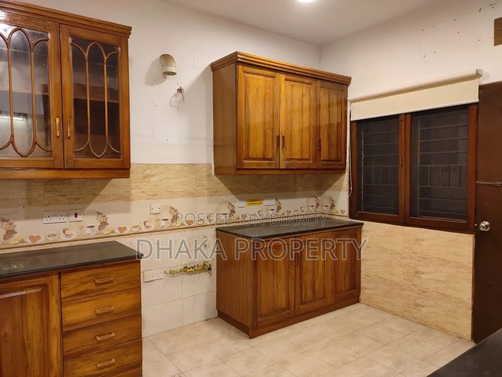 Independent House Rent for Embassy Foreign Office Baridhara Diplomatic Zone in Baridhara