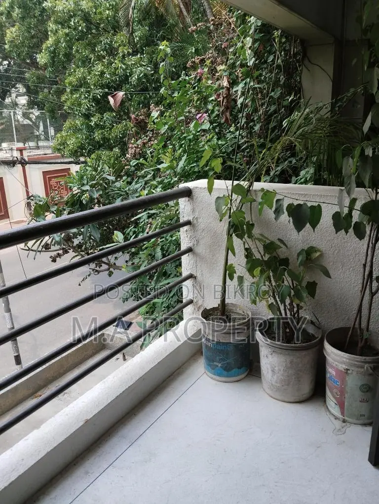 Good quality 4bed flat for rent in gulshan north in Gulshan