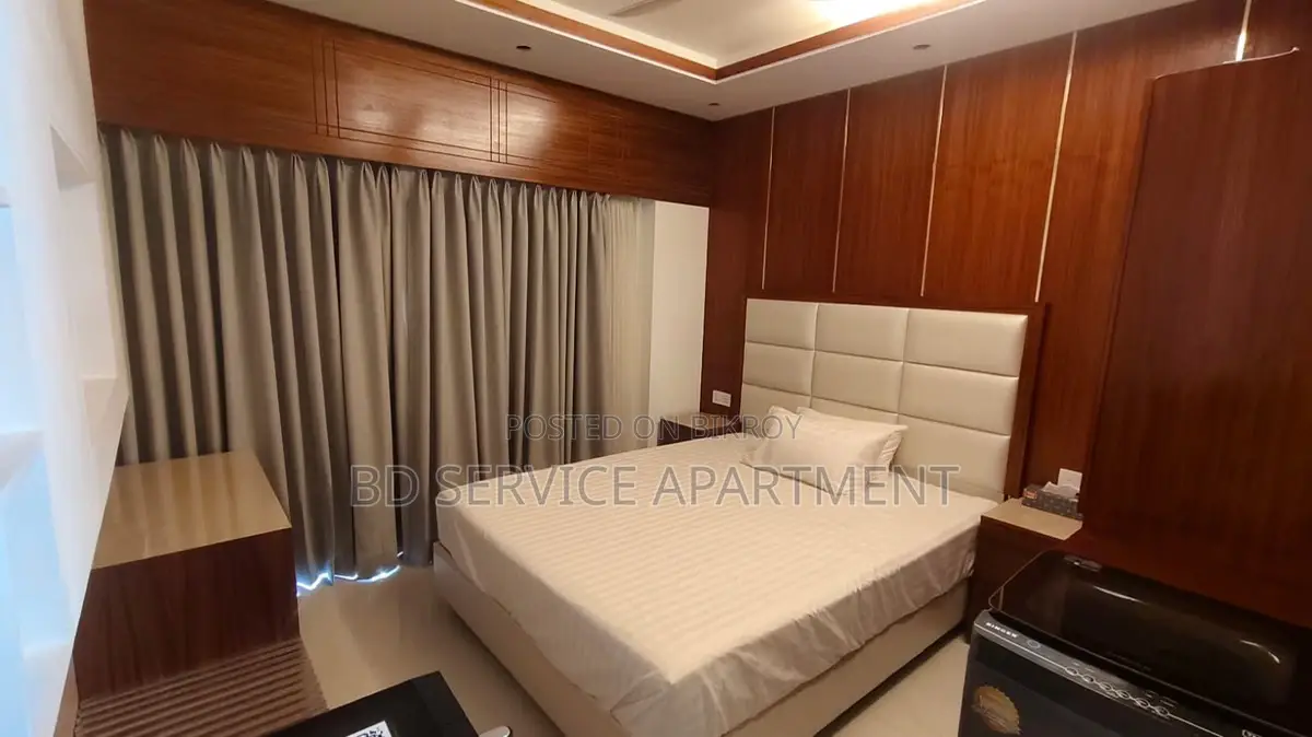 LAKE WOOD FULL FURNISHED APARTMENTS RENT in Uttara