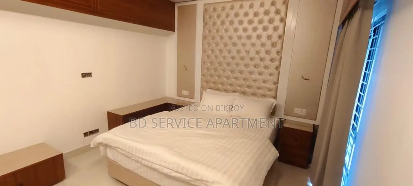 LAKE WOOD FULL FURNISHED APARTMENTS RENT in Uttara