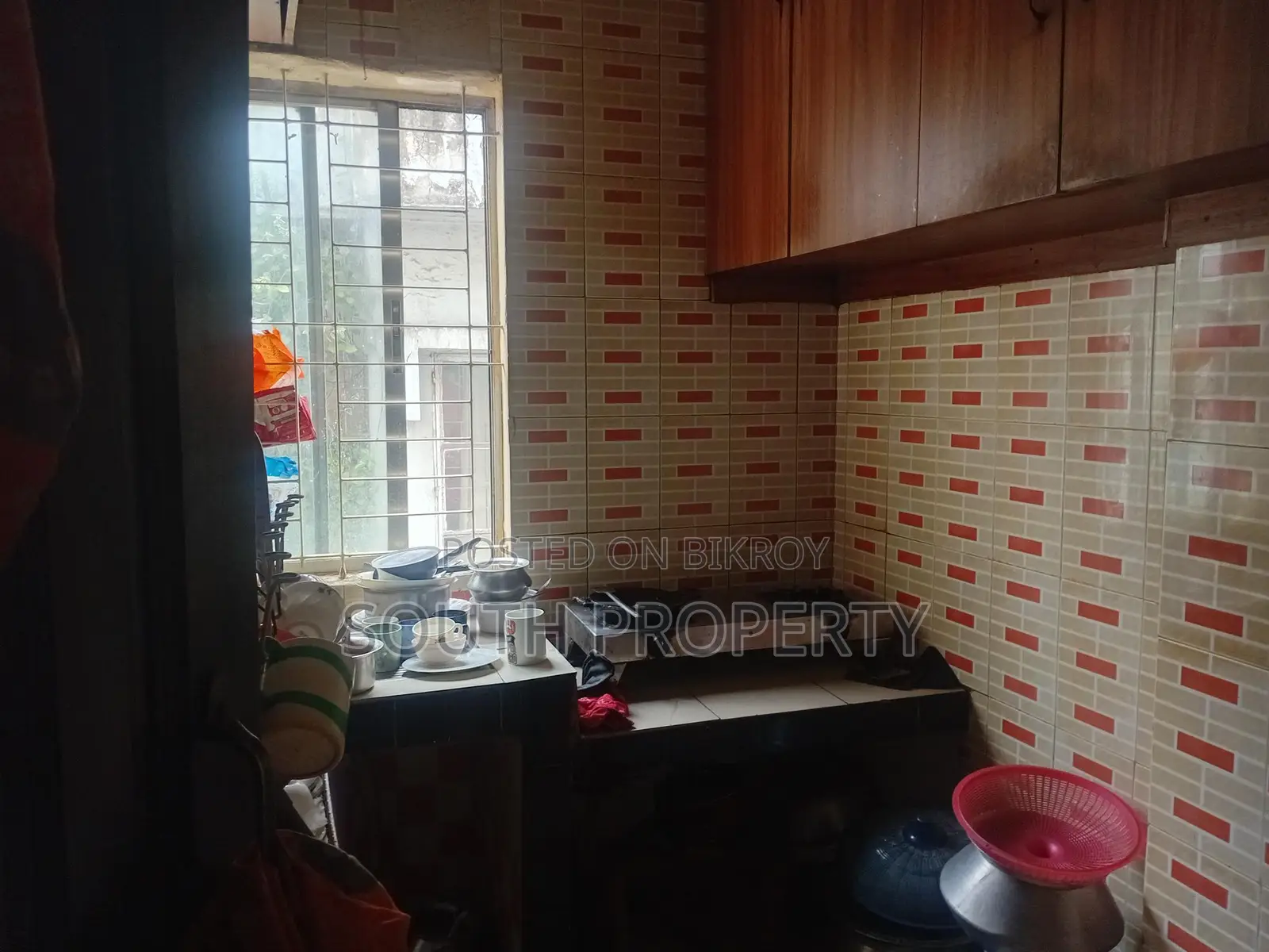 Ready used 1200 sft flat sale at Khilgaon C block in Khilgaon