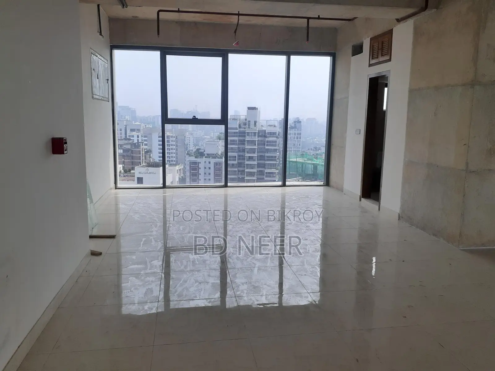Fully Commercial 3800 Sq Ft Open Space Available for Rent in Gulshan-2 in Gulshan