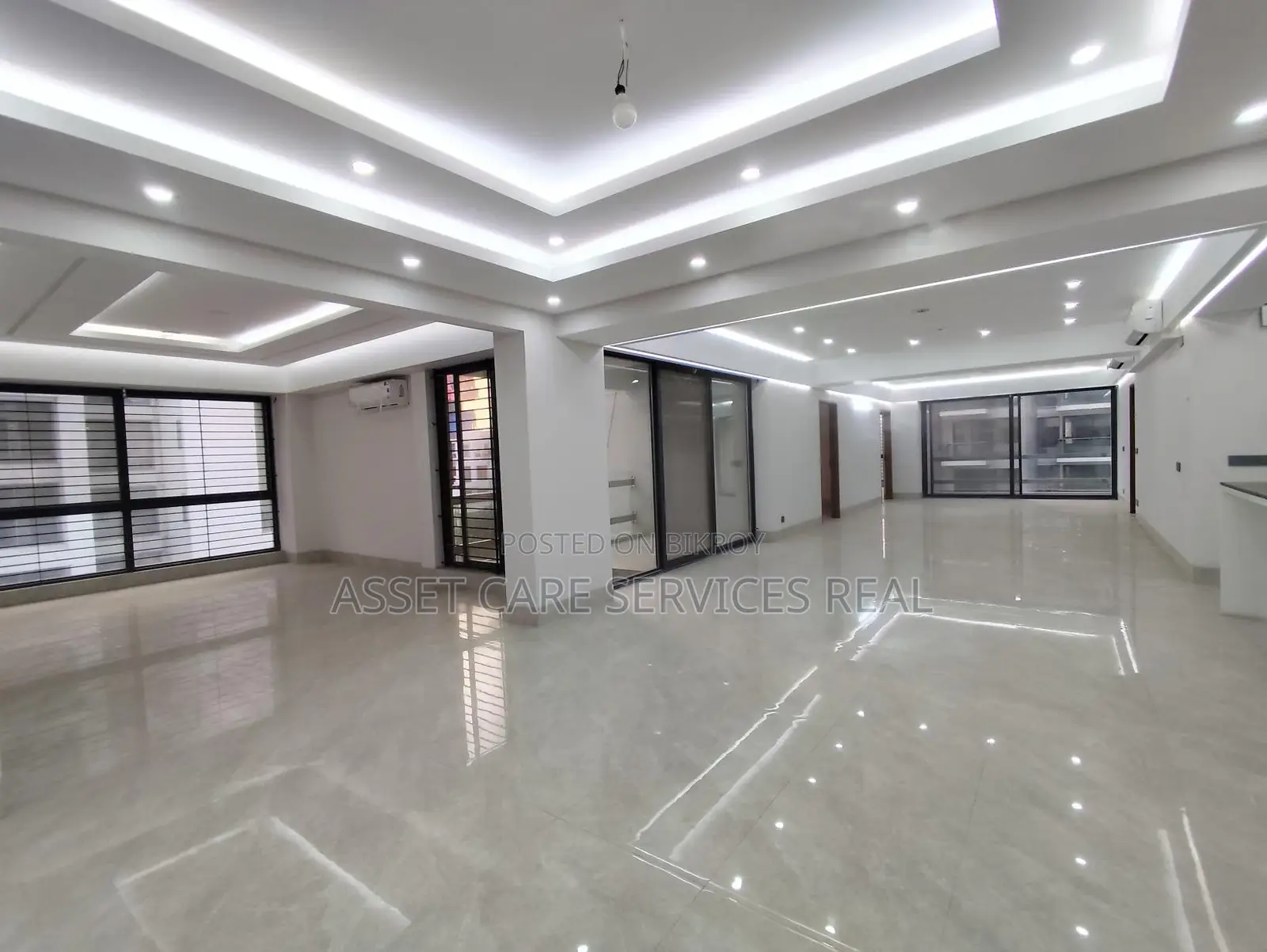 4100-Sqft Brand New Office Space for Rent in Baridhara Diplomatic Zone in Baridhara