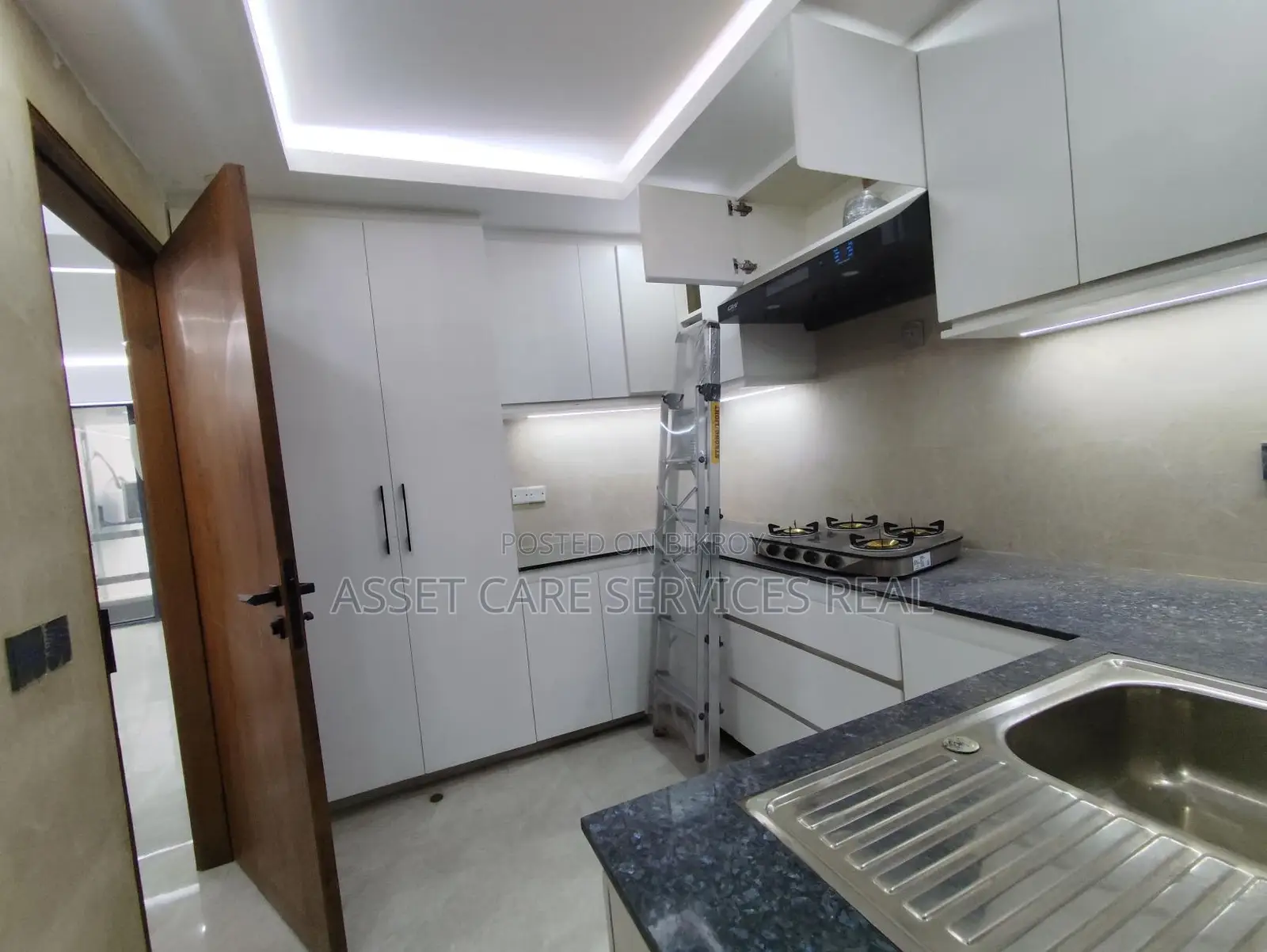 4100-Sqft Brand New Office Space for Rent in Baridhara Diplomatic Zone in Baridhara