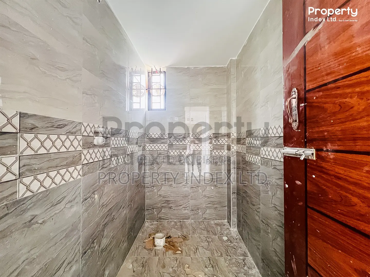 Flat for Sale! 1550 sqft Apartment at Bashundhara R/A, L Block in Basundhara