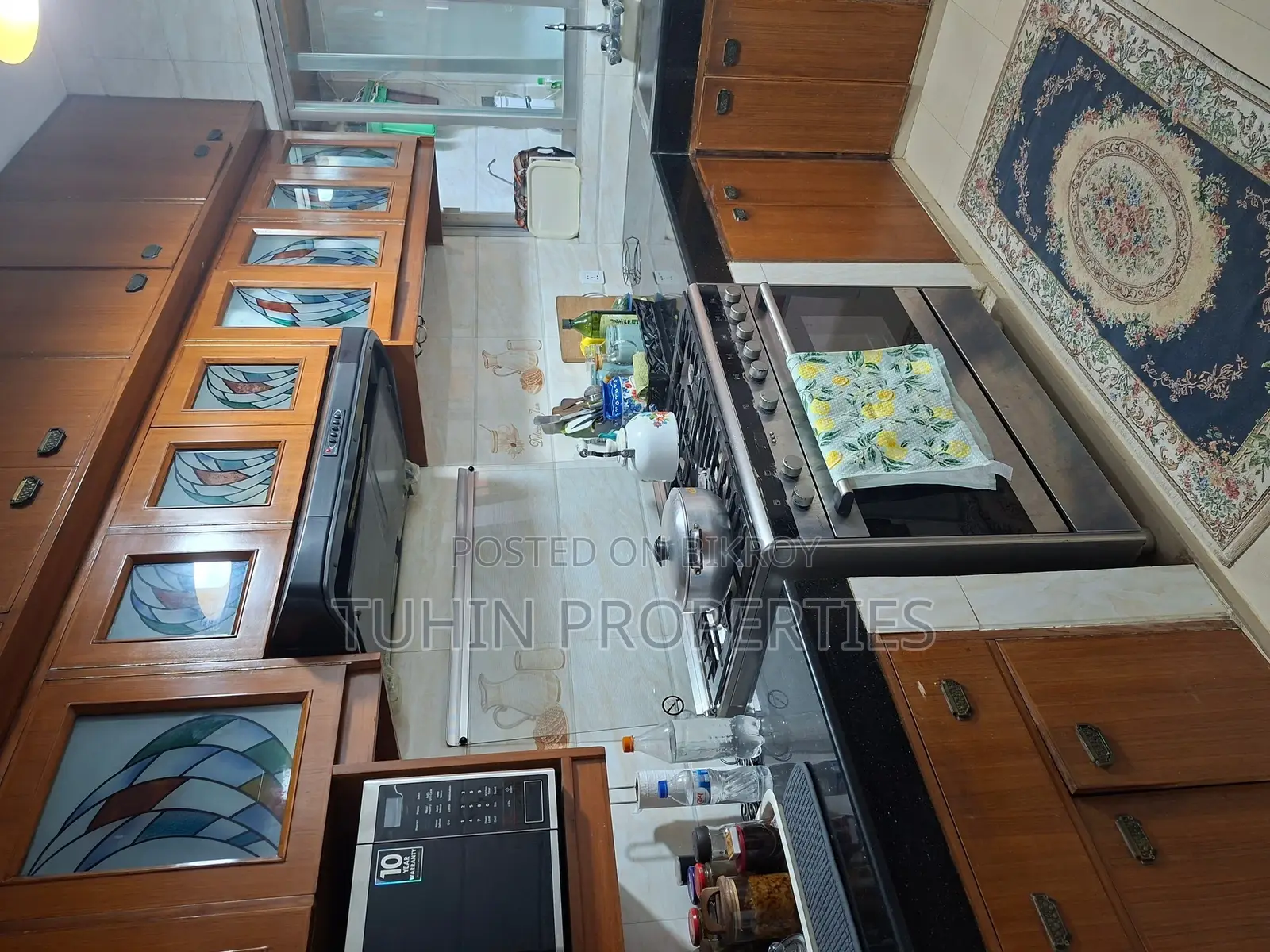 Used Ready 2070 Sft. 5th Floor 3 Bed Flat Sale at Dhanmondi Road 8/A in Dhanmondi