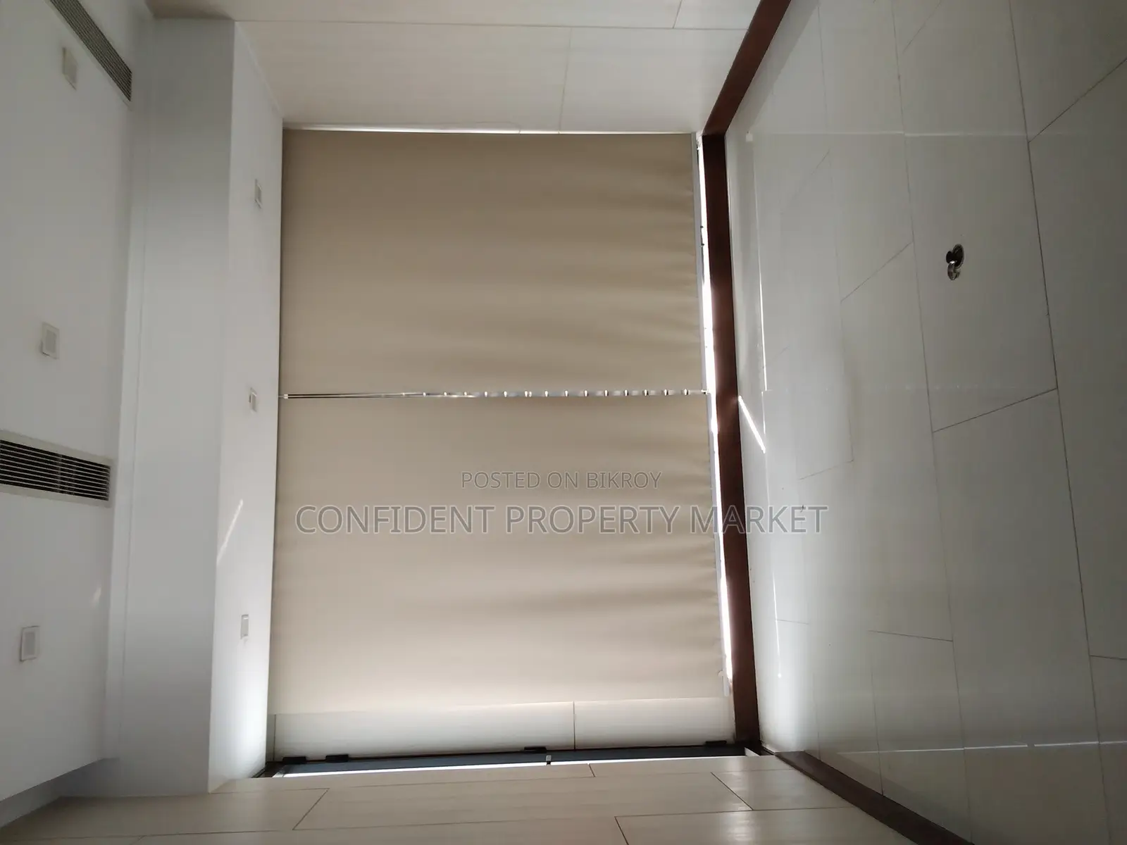 Excellent Condition Commercial Space For Rent In Banani in Banani