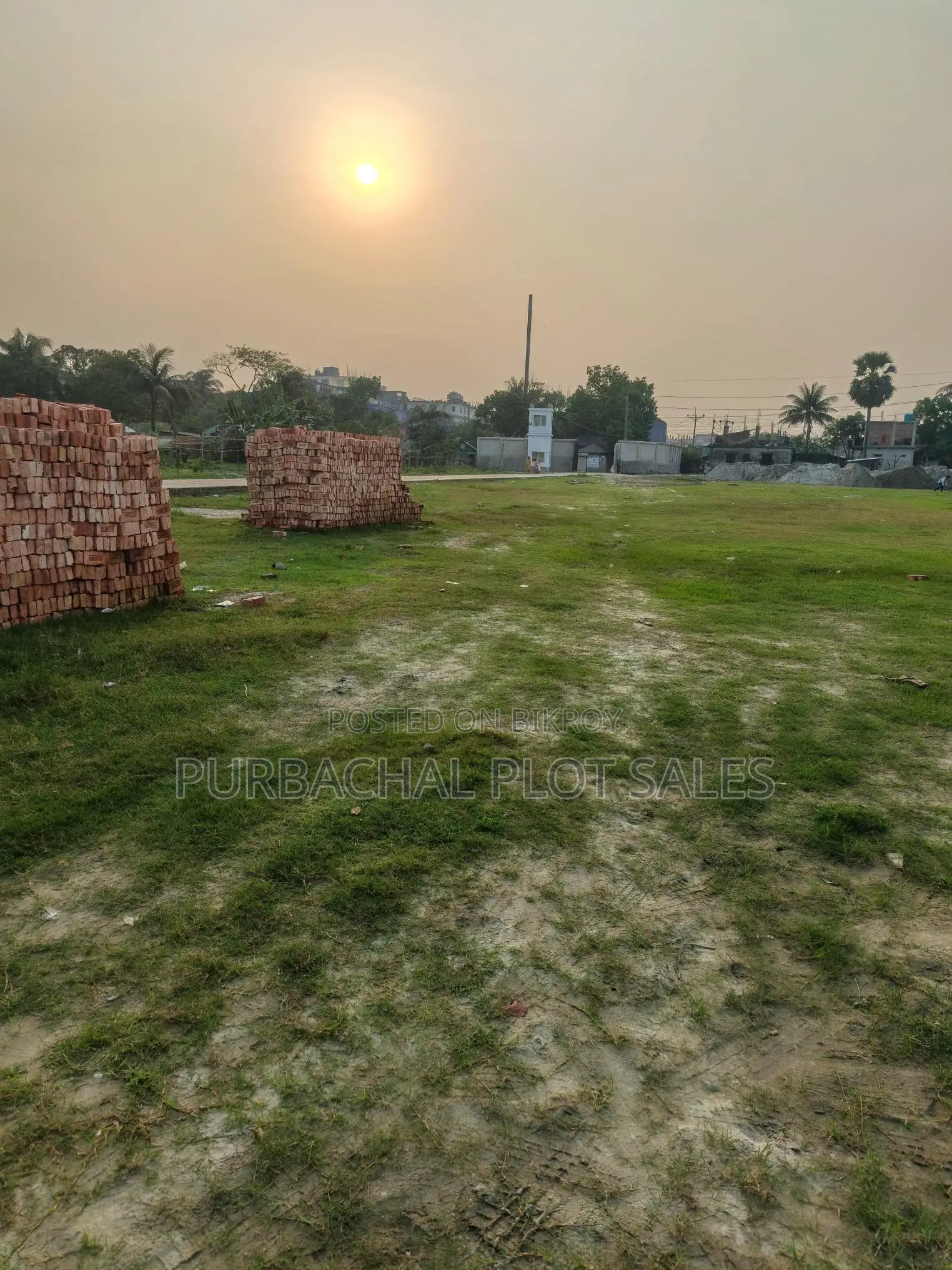 Buy a plot at an attractive price in Tulip Valley. in Narayanganj