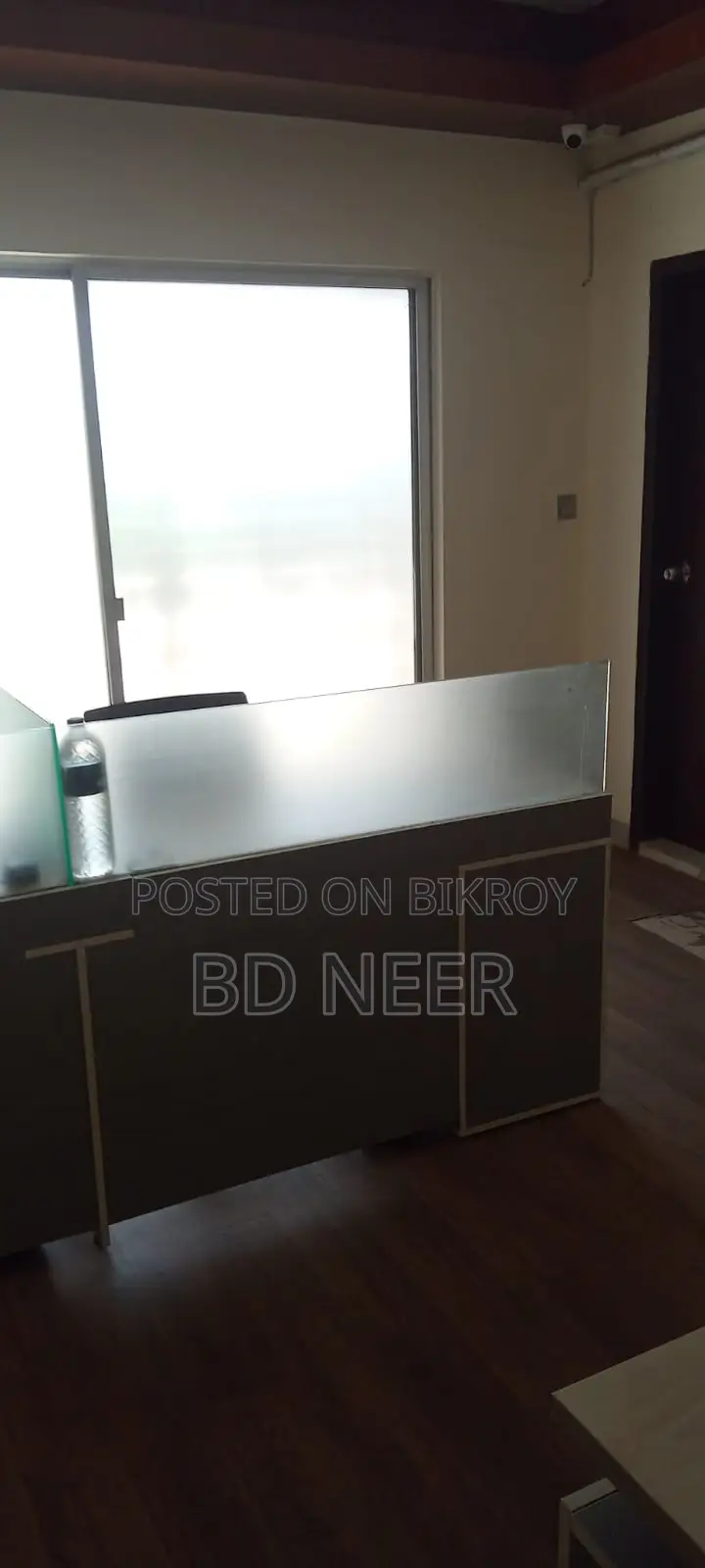 Unfurnished 2300 Sq Ft Office Rent in Banani in Banani