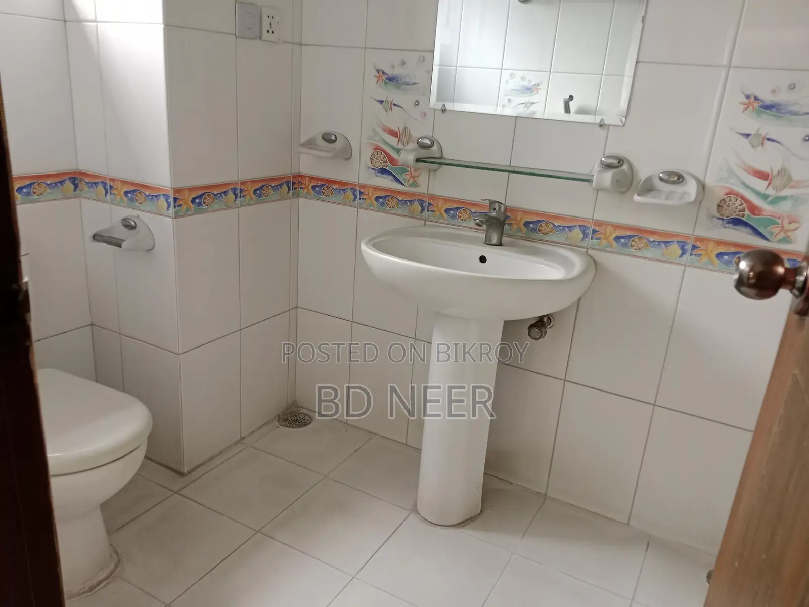pretty looking 2400 sft 3 Bed room apt rent in banani South in Banani