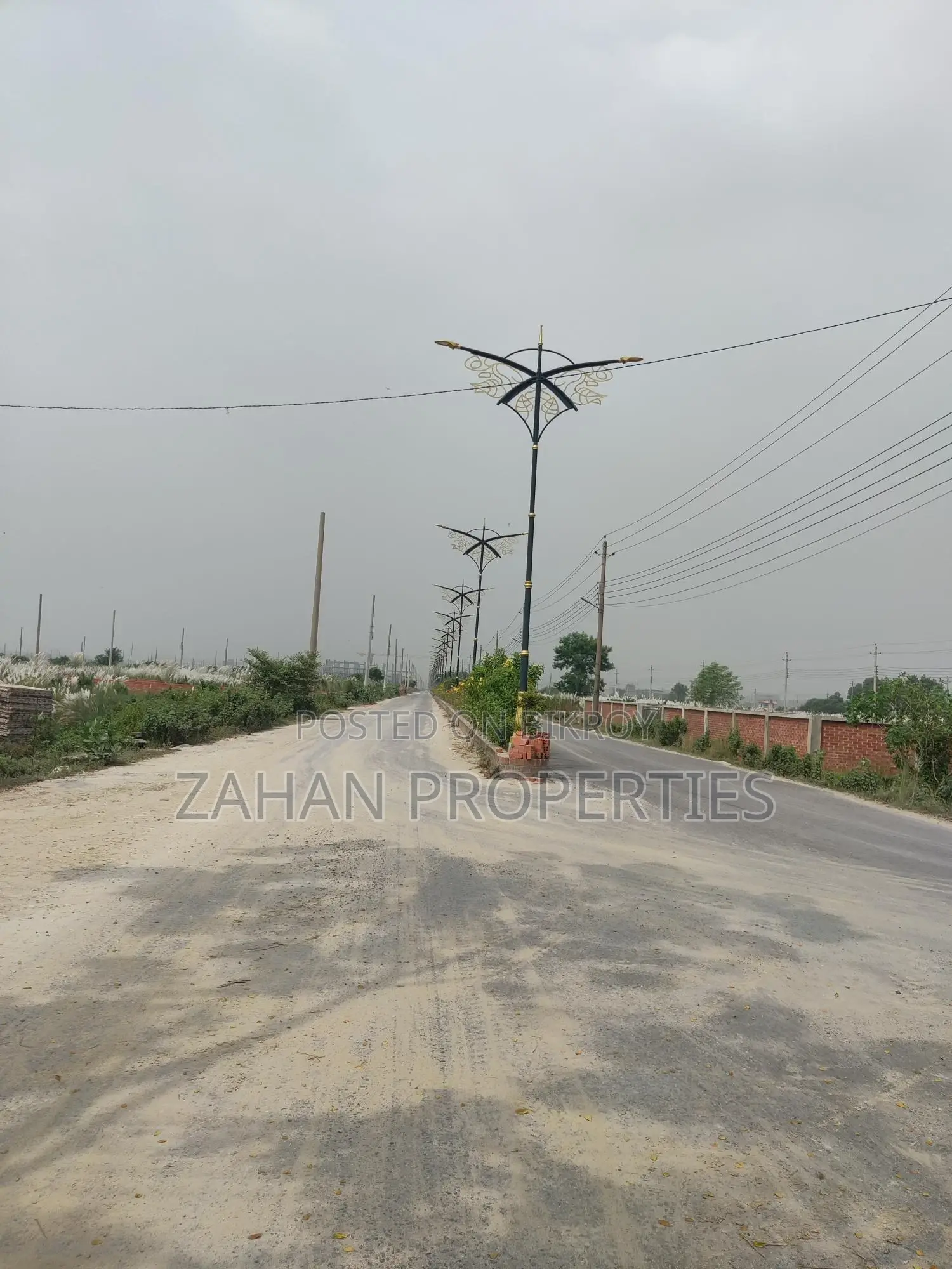 Bashundhara R/A N Block 50 ft Corner 11 Katha Plot for Sale in Basundhara