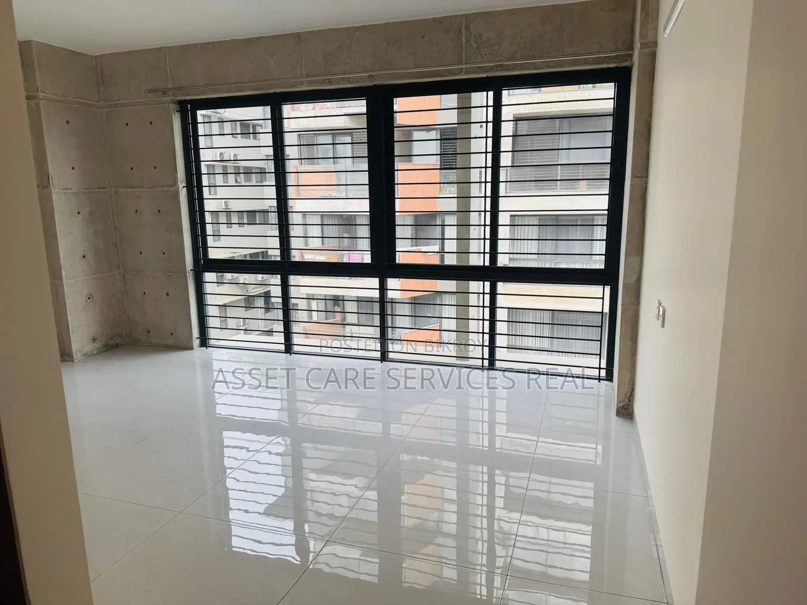 4 Bedroom Exclusive Brand New Flat Sale @ Gulshan 1 in Gulshan