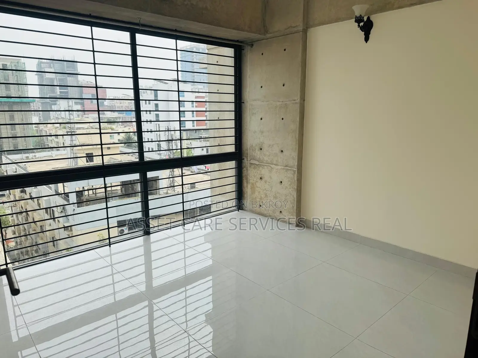 4 Bedroom Exclusive Brand New Flat Sale @ Gulshan 1 in Gulshan