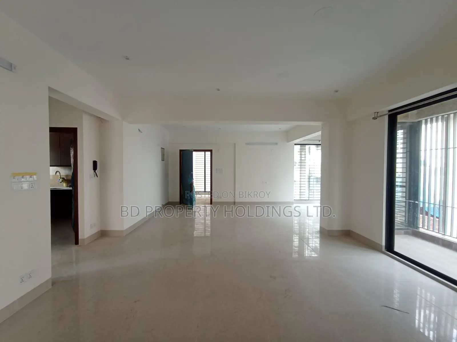 2400 SQFT Premium Brand New Ready Flat for Rent in Uttara in Basundhara