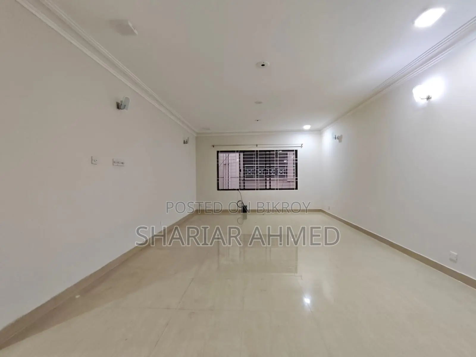 Gorgeous 2550 Sqft 3 Bed Un-Furnished Flat For Rent In Gulshan 2 in Gulshan