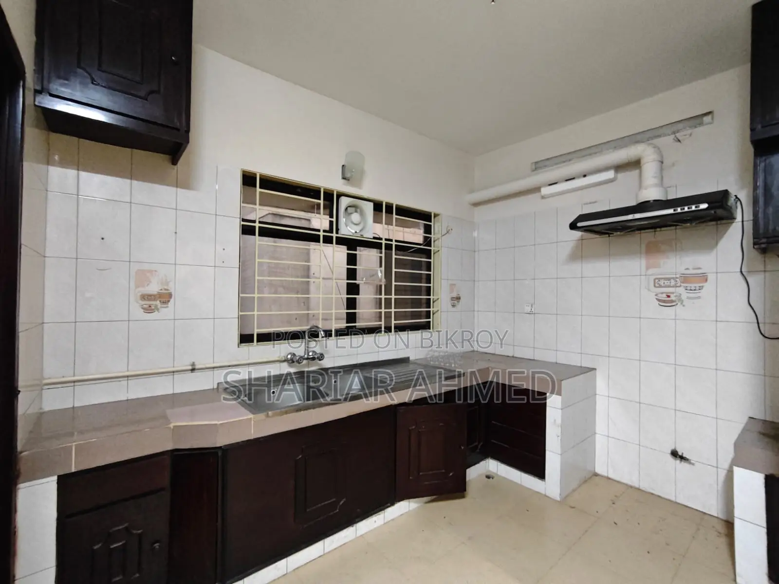 Gorgeous 2550 Sqft 3 Bed Un-Furnished Flat For Rent In Gulshan 2 in Gulshan