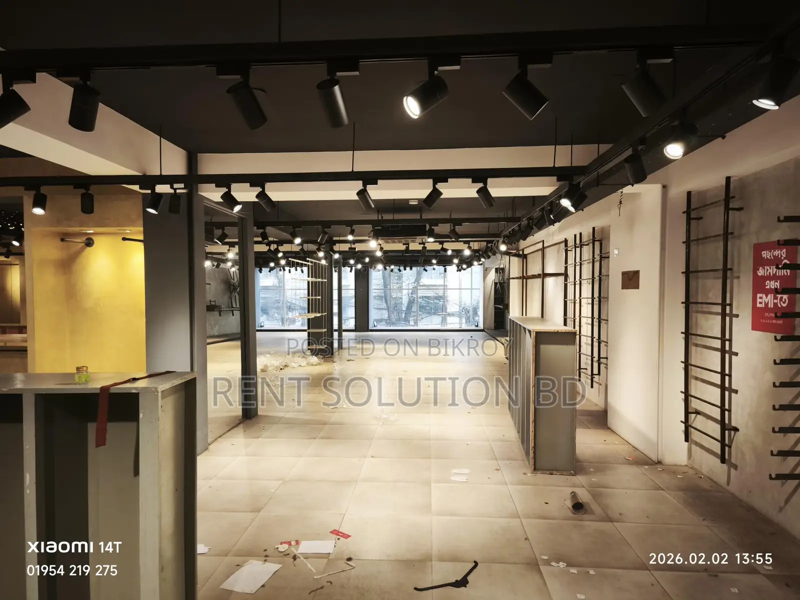 Open space for showroom, office in Banani