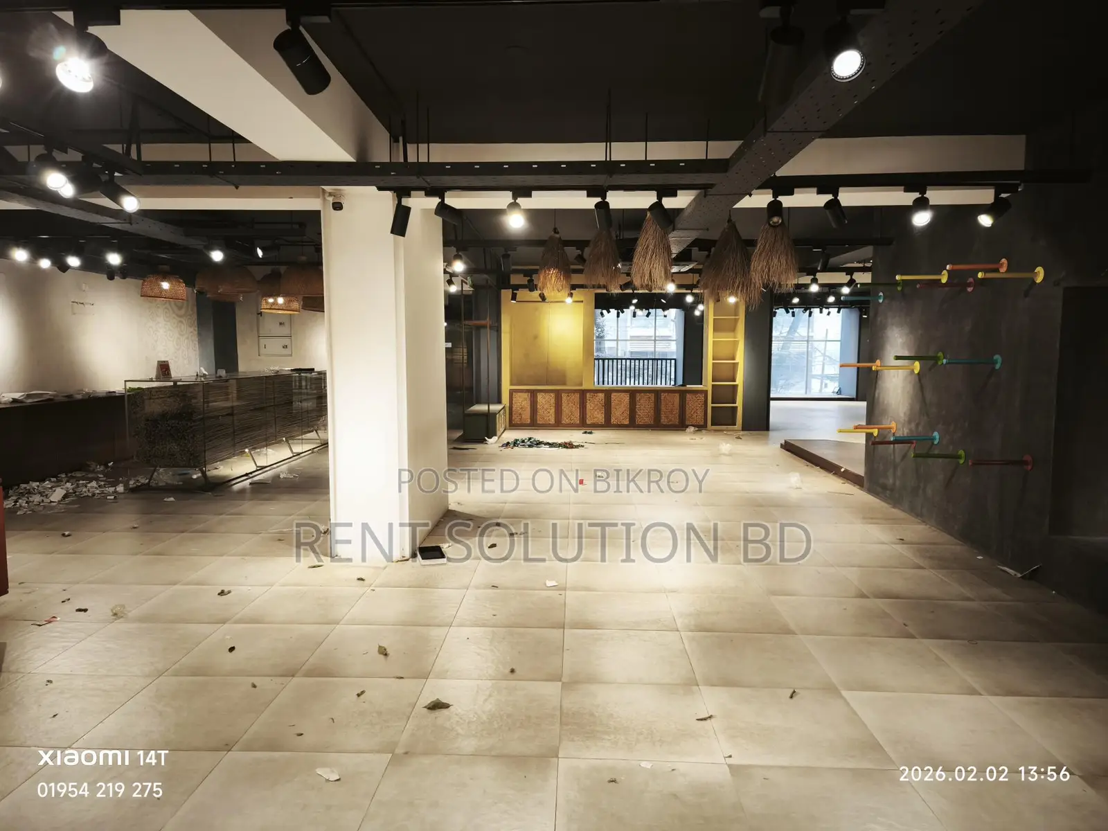Open space for showroom, office in Banani