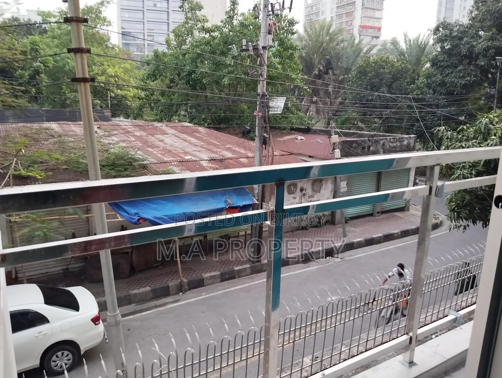 New Renovated 2650 Sft 4bed Office Apartment Rent Gulshan 2 in Gulshan