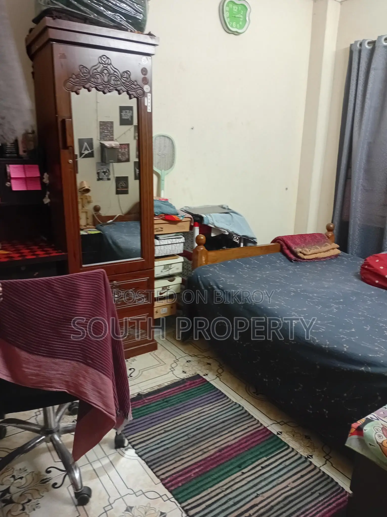Ready used 900 sft flat sale at Bashundhara F block in Basundhara