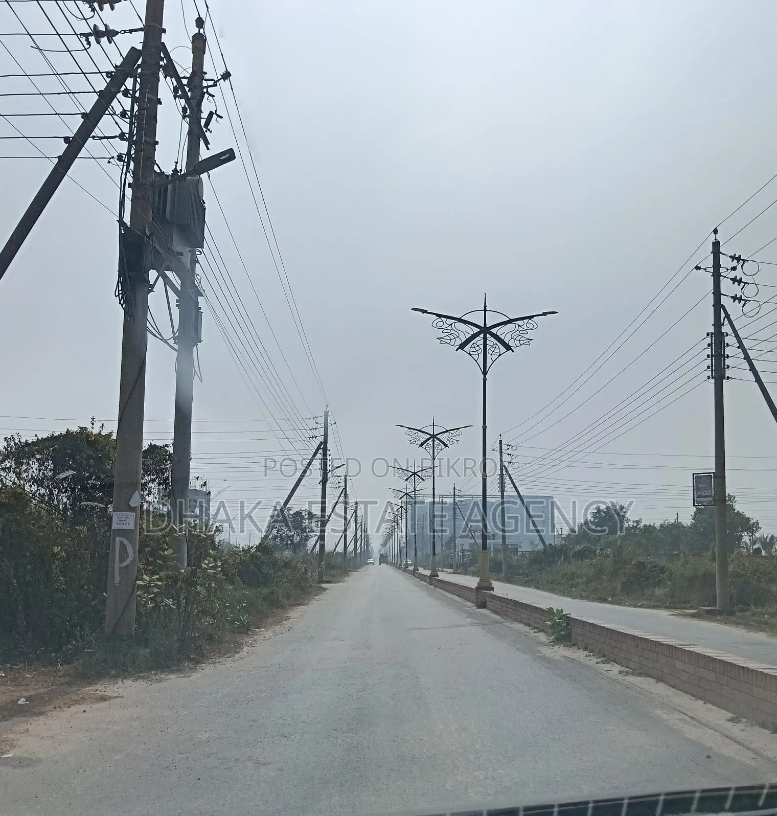 Block-N, South Face 4 Katha (300 Feet Road Site) in Basundhara