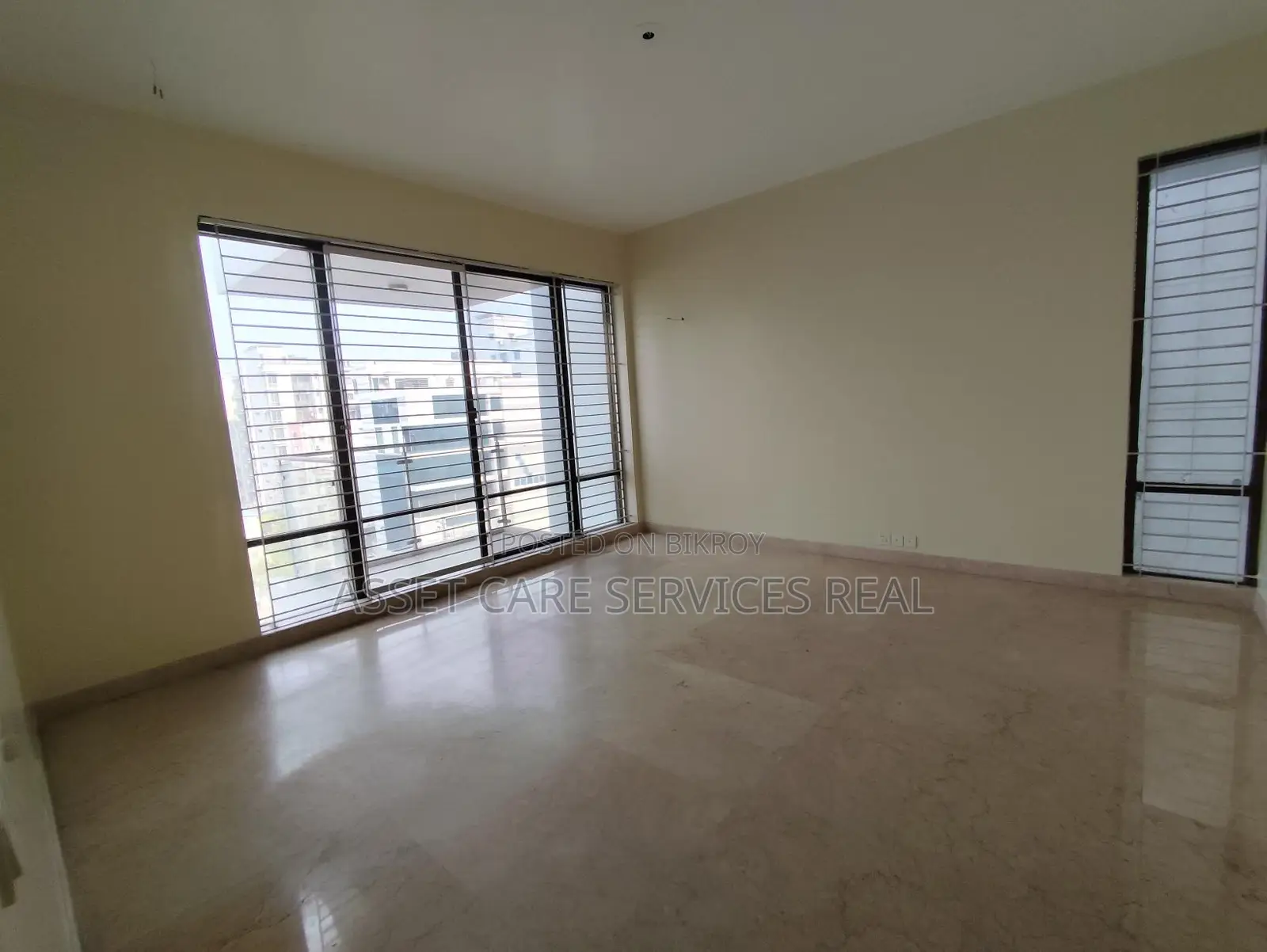 4200-Sqft Office Space Rent In Baridhara Diplomatic Zone in Baridhara