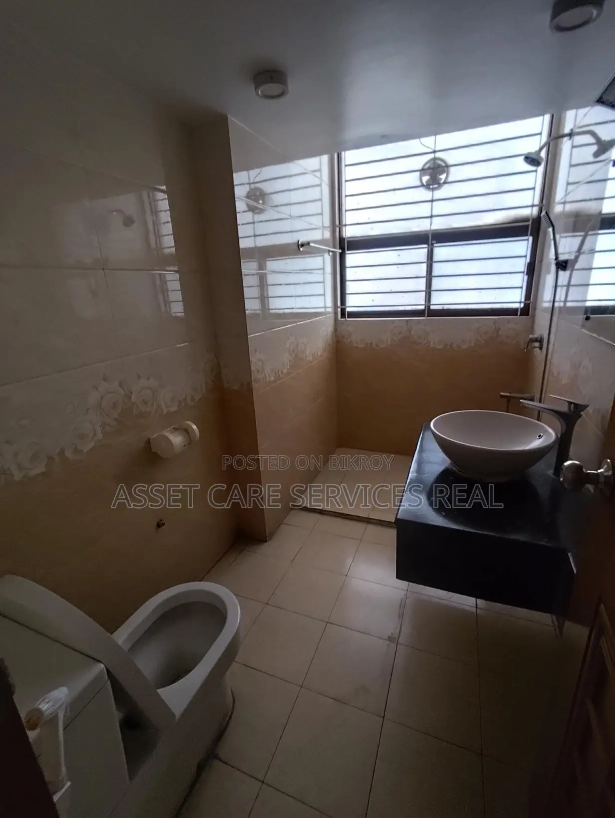 4200-Sqft Office Space Rent In Baridhara Diplomatic Zone in Baridhara