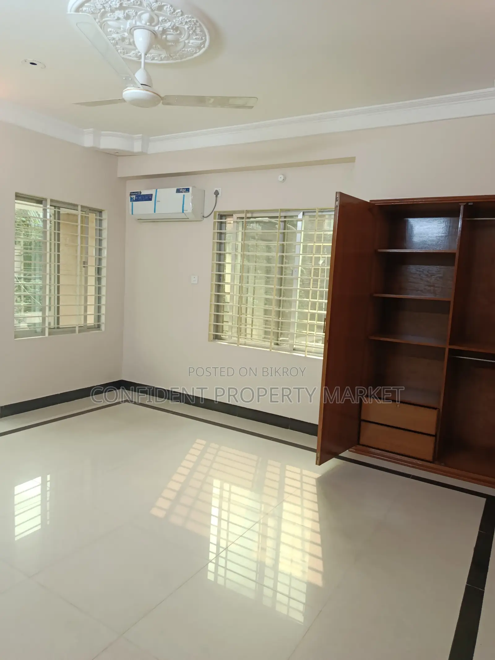 Semi Furnished Apartment For Rent In Baridhara in Baridhara