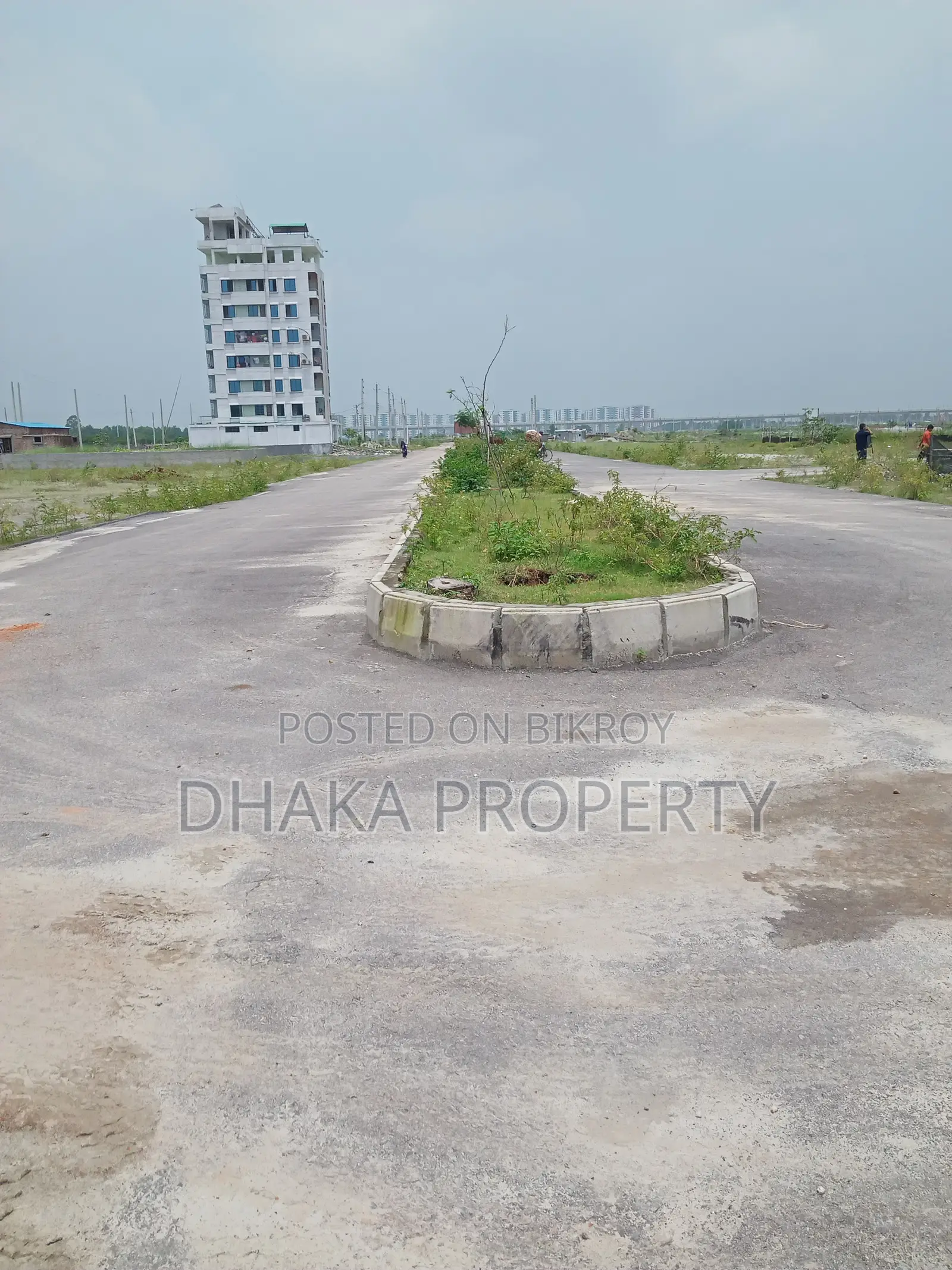 Medical college can be built, 33 Katha, Sector-17/H in Uttara