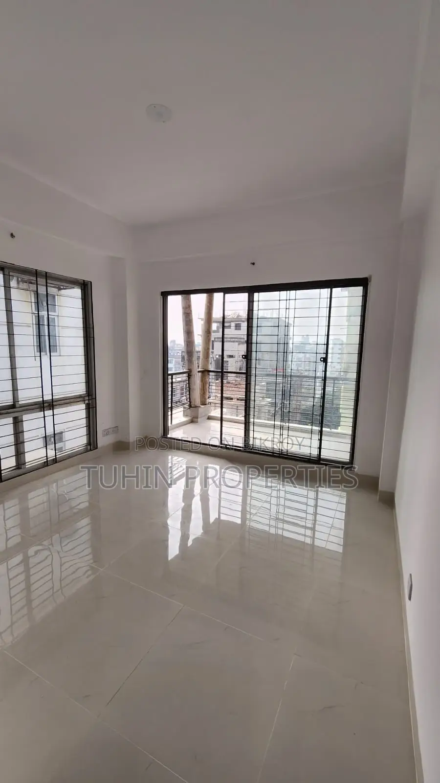 Used Ready 1250 Sft South Facing 7th Floor Flat Sale at Mirpur-6 in Mirpur