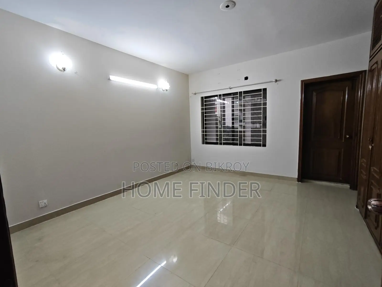 2600 Sqft 3 Bed Un-Furnished Apartment For Rent In Gulshan in Gulshan
