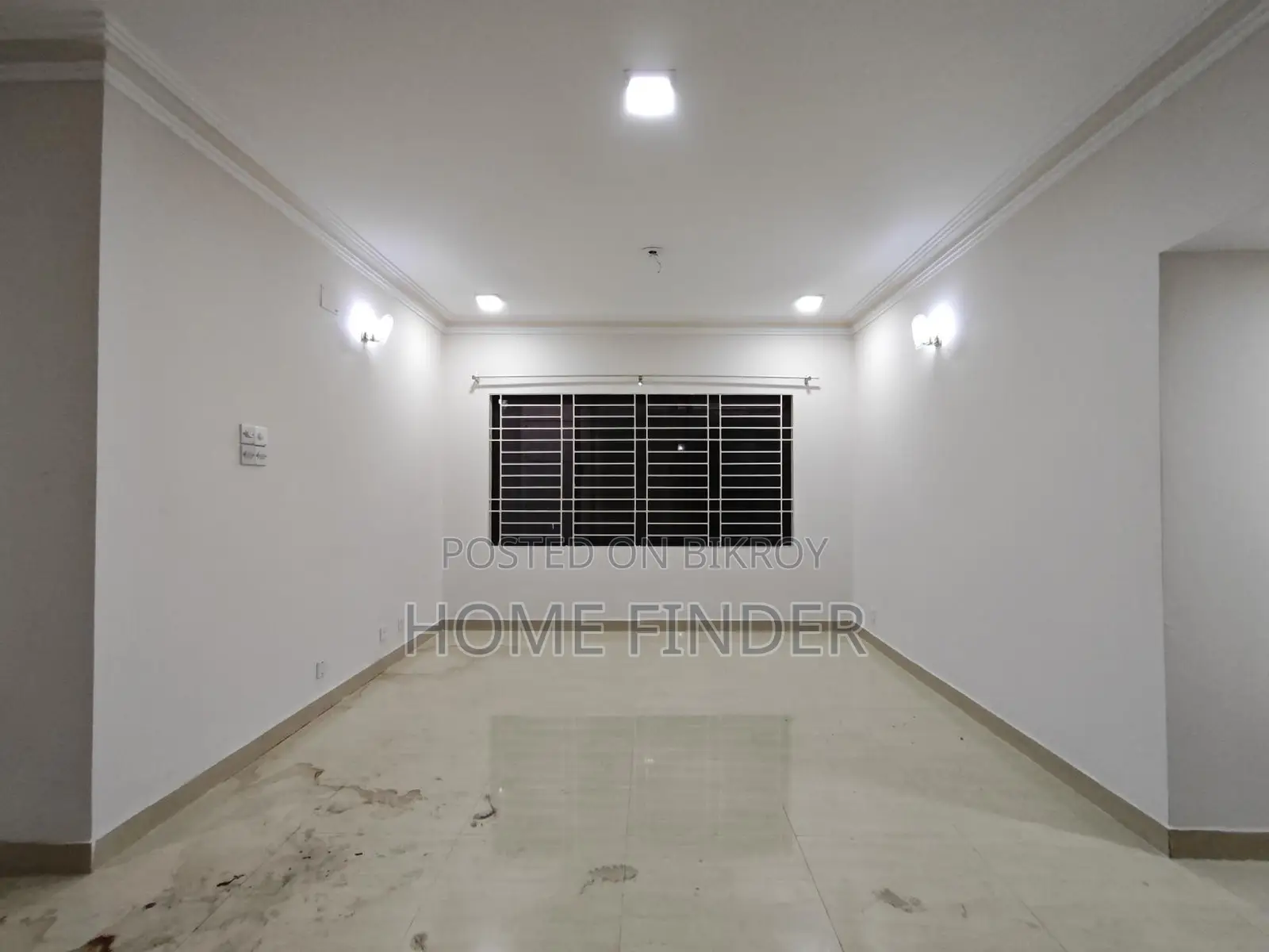 2600 Sqft 3 Bed Un-Furnished Apartment For Rent In Gulshan in Gulshan