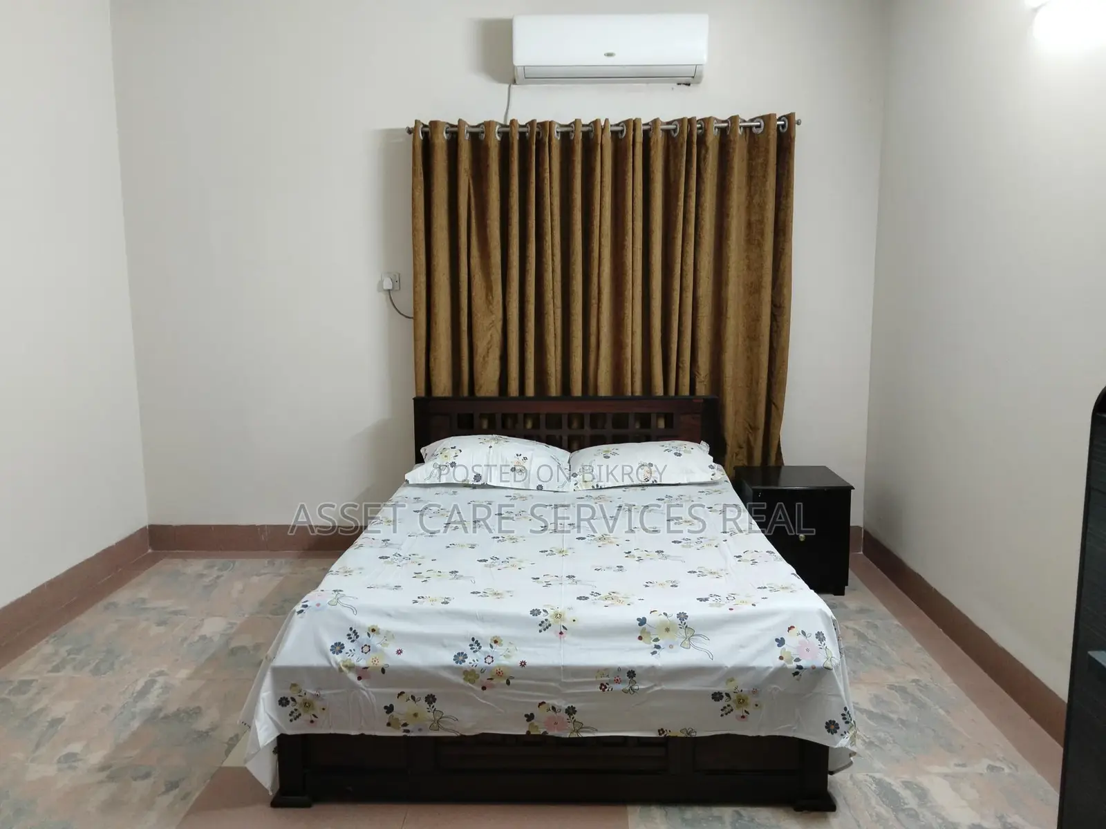4Bed Furnished Apartment Rent In Gulshan-2 in Gulshan