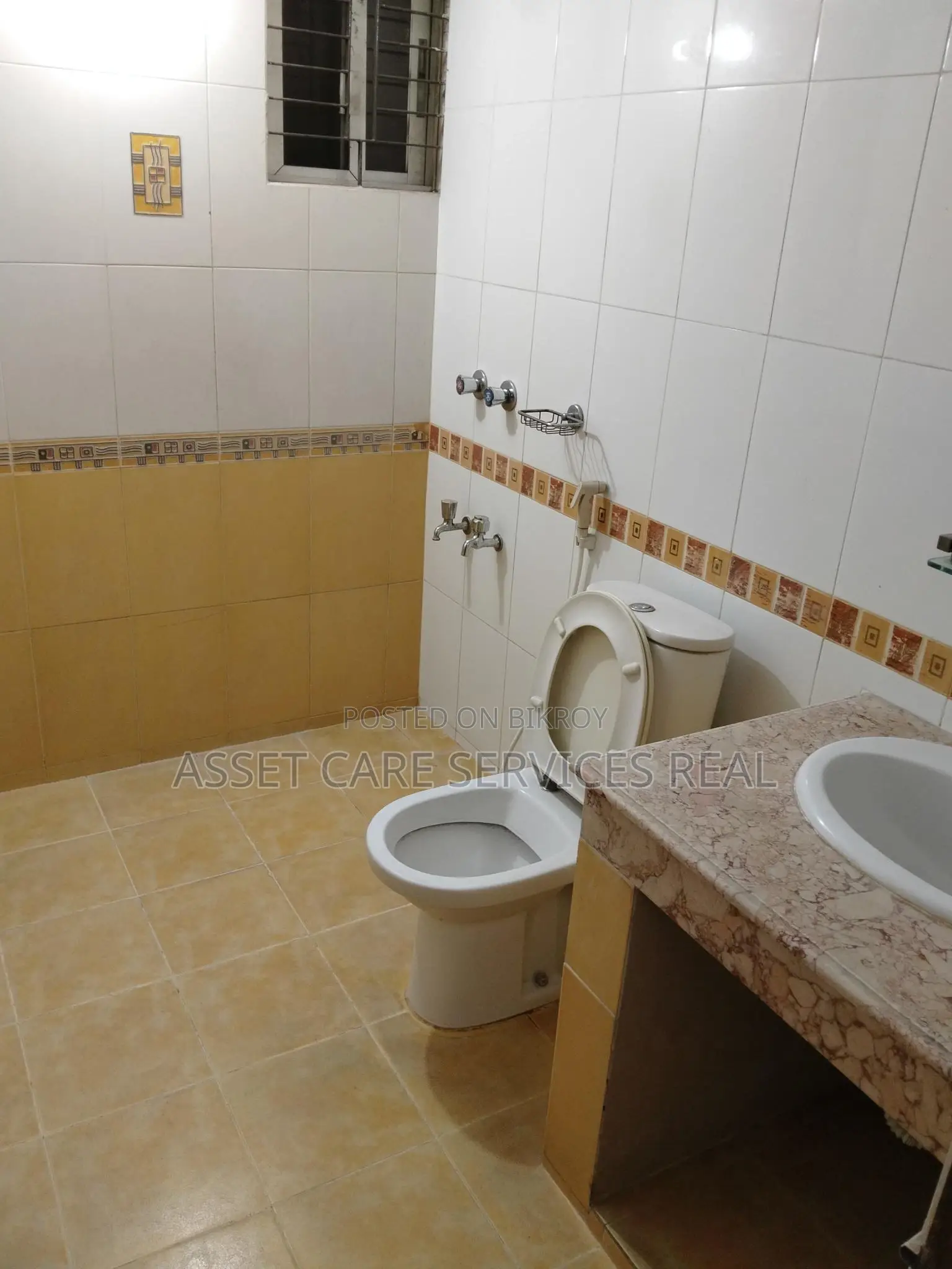 4Bed Furnished Apartment Rent In Gulshan-2 in Gulshan