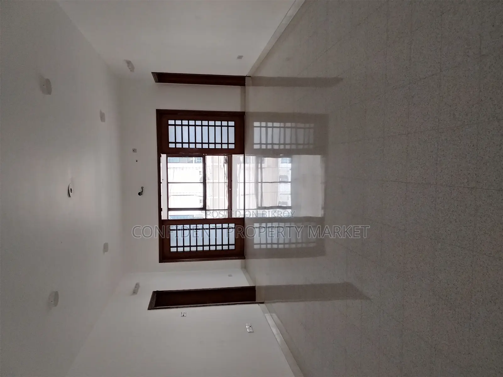 Semi Furnished Apartment For Rent in Baridhara