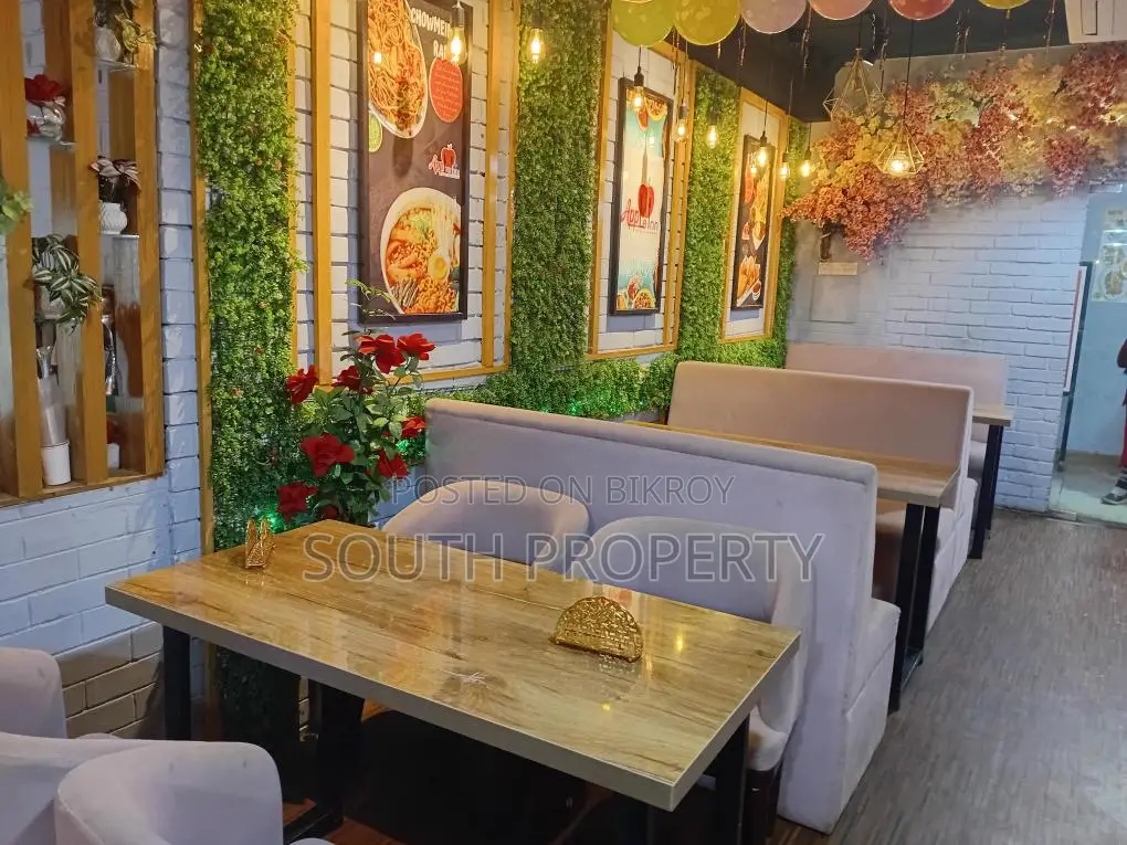 South side 1575 sft Running Restaurant sale in Khilgaon