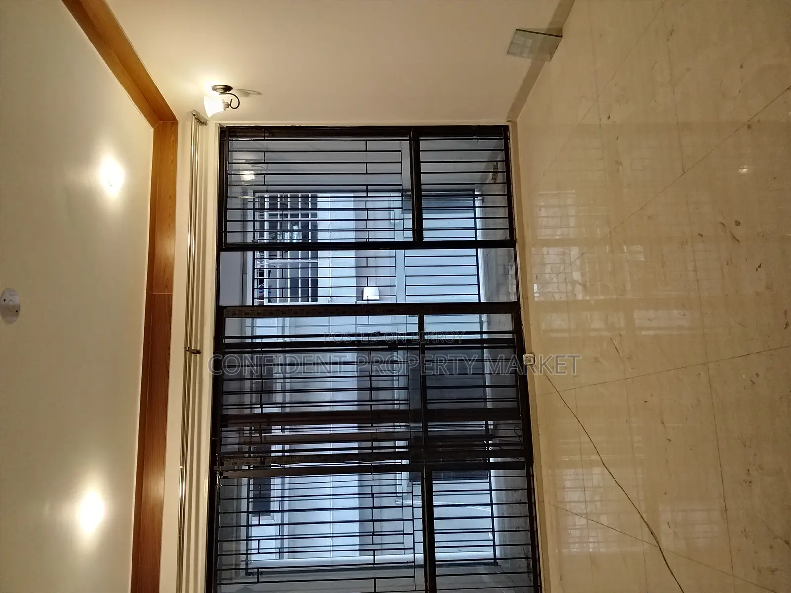 Semi Furnished Apartment For Rent In Gulshan in Gulshan