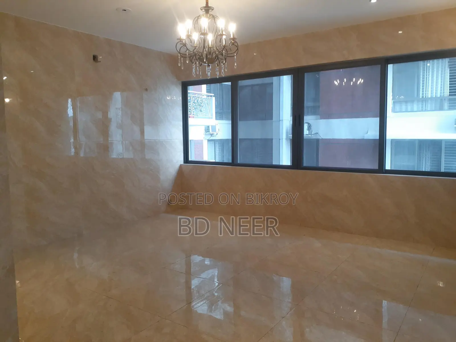 Resident Buildings 3000 Sq Ft Office Space Rent in Gulshan-1 in Gulshan