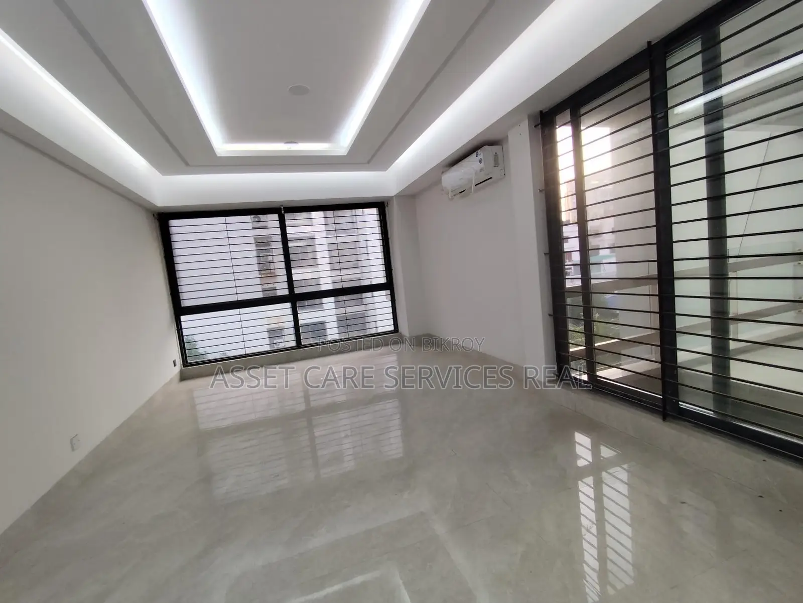 2950-Sqft Semi Furnished Office Space Rent In North Banani in Banani