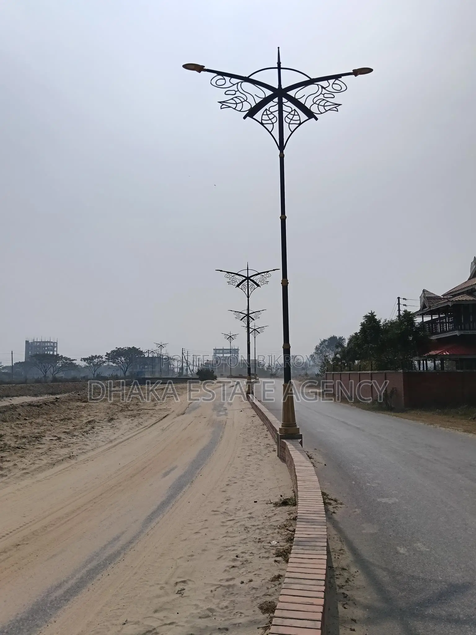 Block-L, 3+3=6 Katha, (1 plot away from the 130-foot road) in Basundhara