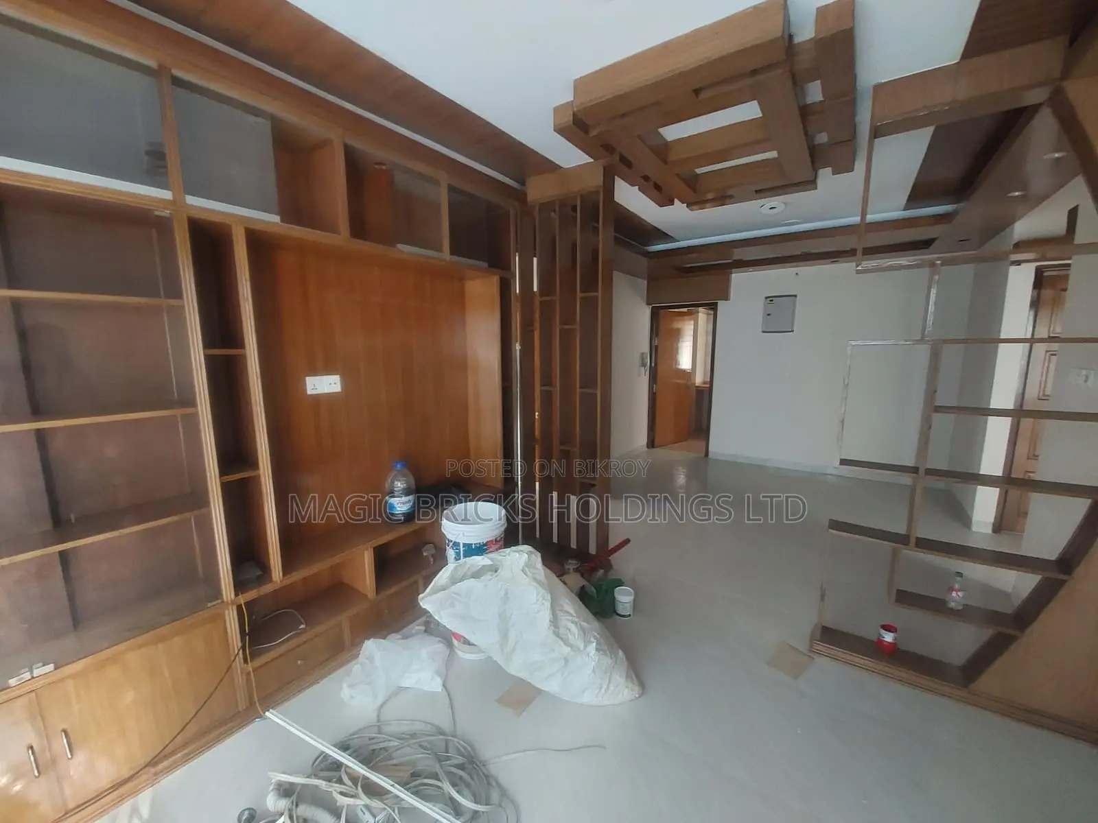 1360 sqft Interior-Designed Flat for Sale in Mohammadi Housing Society in Basundhara