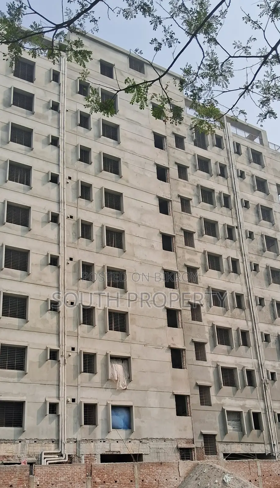 Ready 1870 sft flat sale at Bashundhara L block in Basundhara