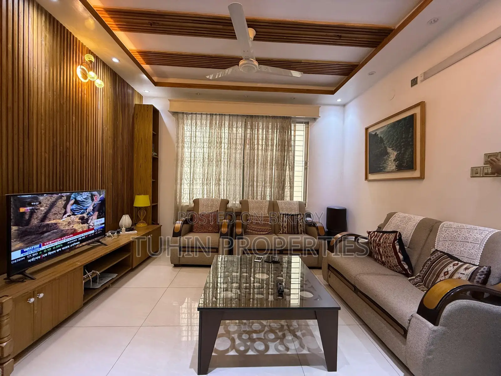 Used Ready Luxury 2000 Sft 3rd Floor Flat Sale at Iqbal Road Md. Pur. in Mohammadpur