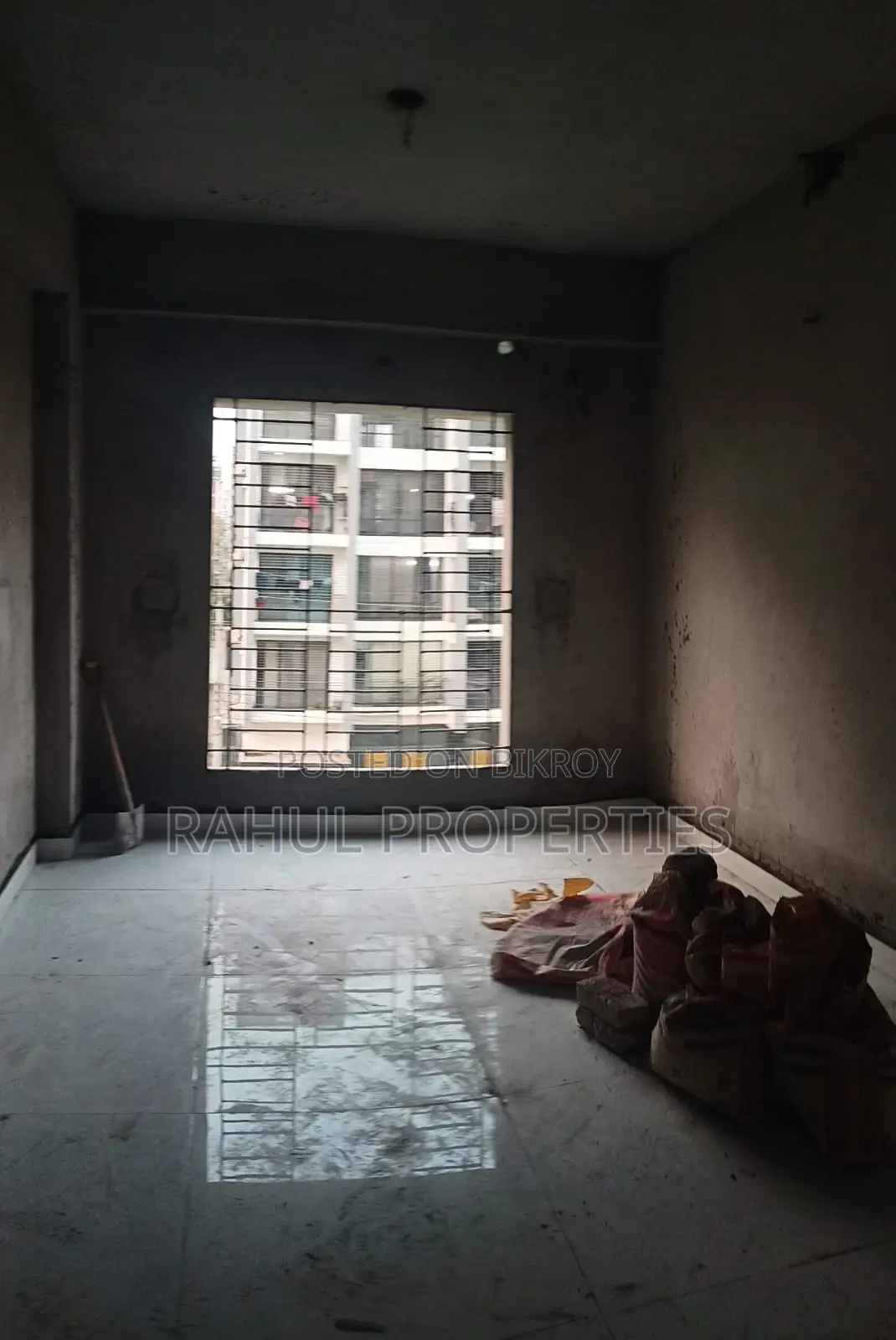 New-Flat For Sale In 1377 Sft - Bashundhara R/A in Basundhara